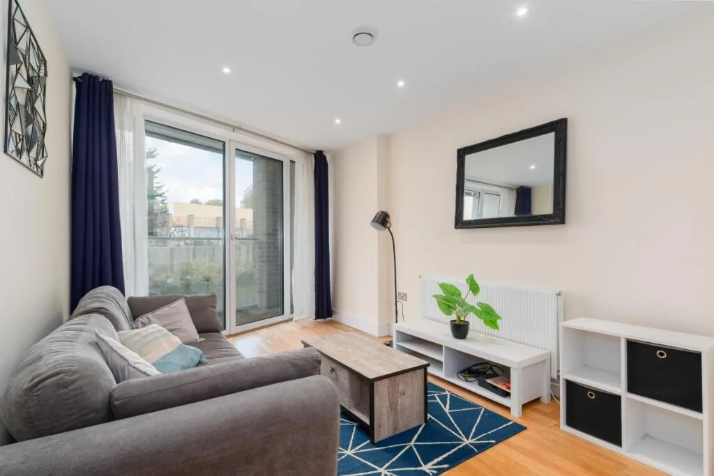 2 bedroom apartment for rent