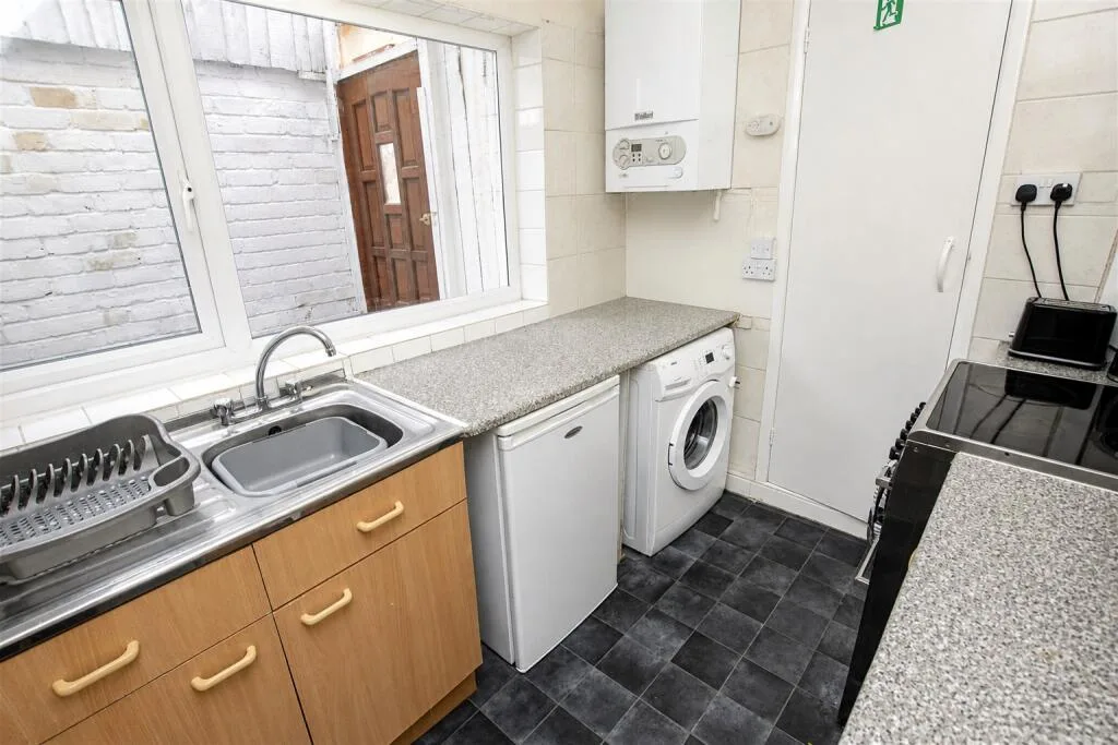 4 bedroom house for rent
