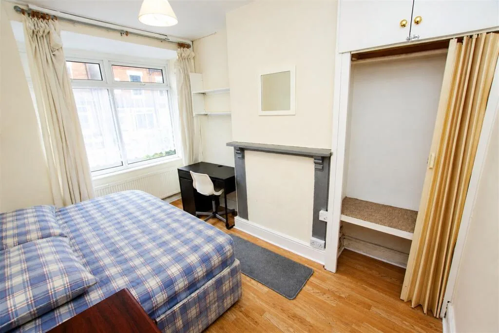 4 bedroom house for rent