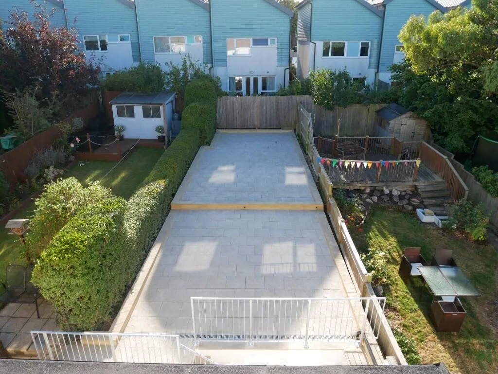 6 bedroom terraced house for rent
