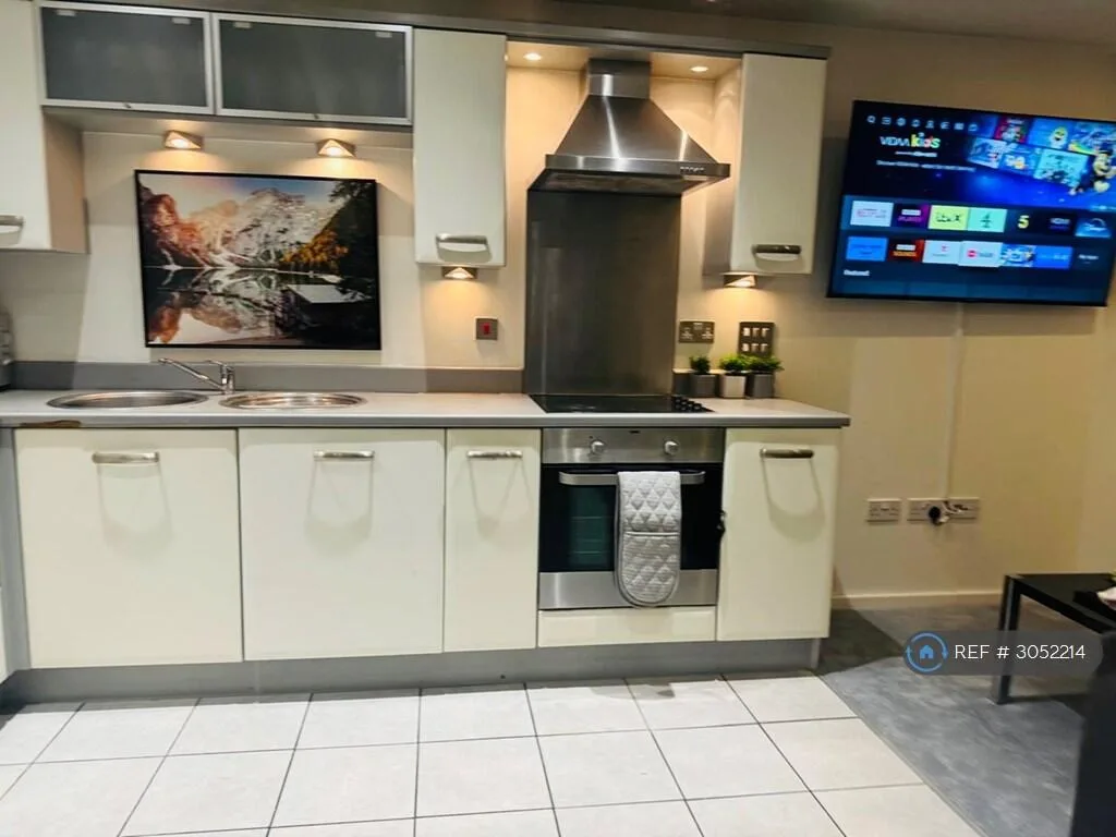 Studio flat for rent