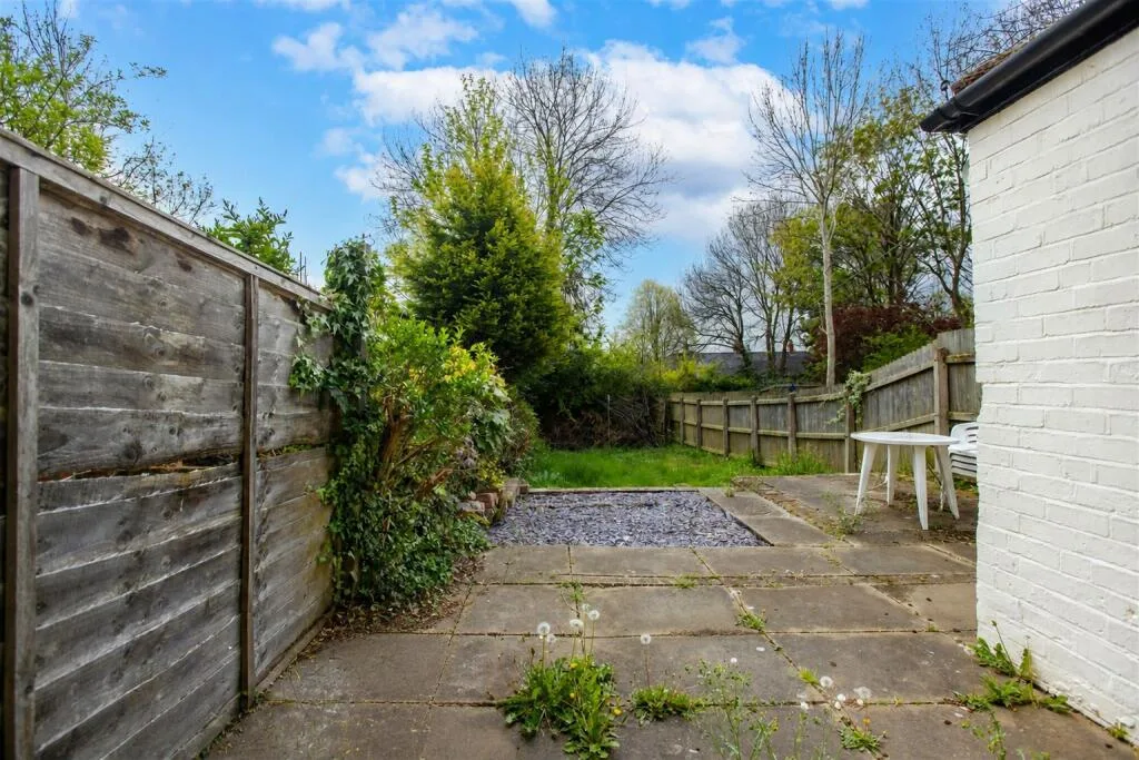4 bedroom house for rent