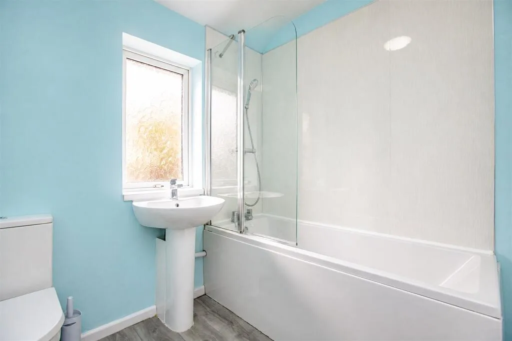 4 bedroom house for rent