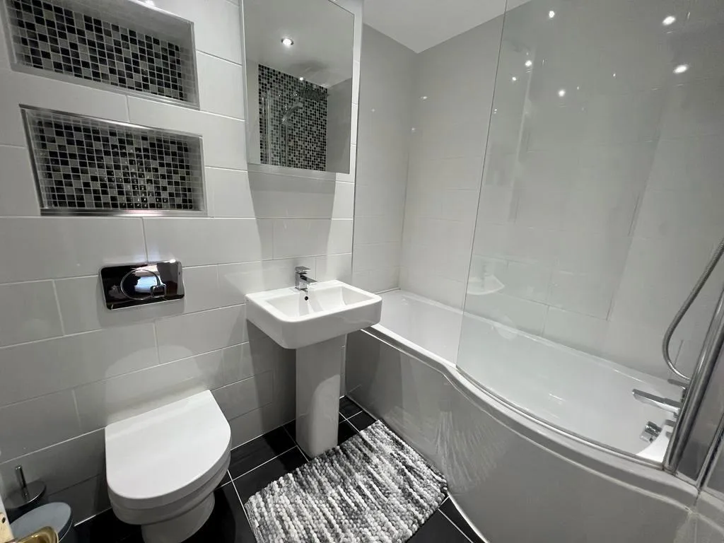 2 bedroom flat for rent