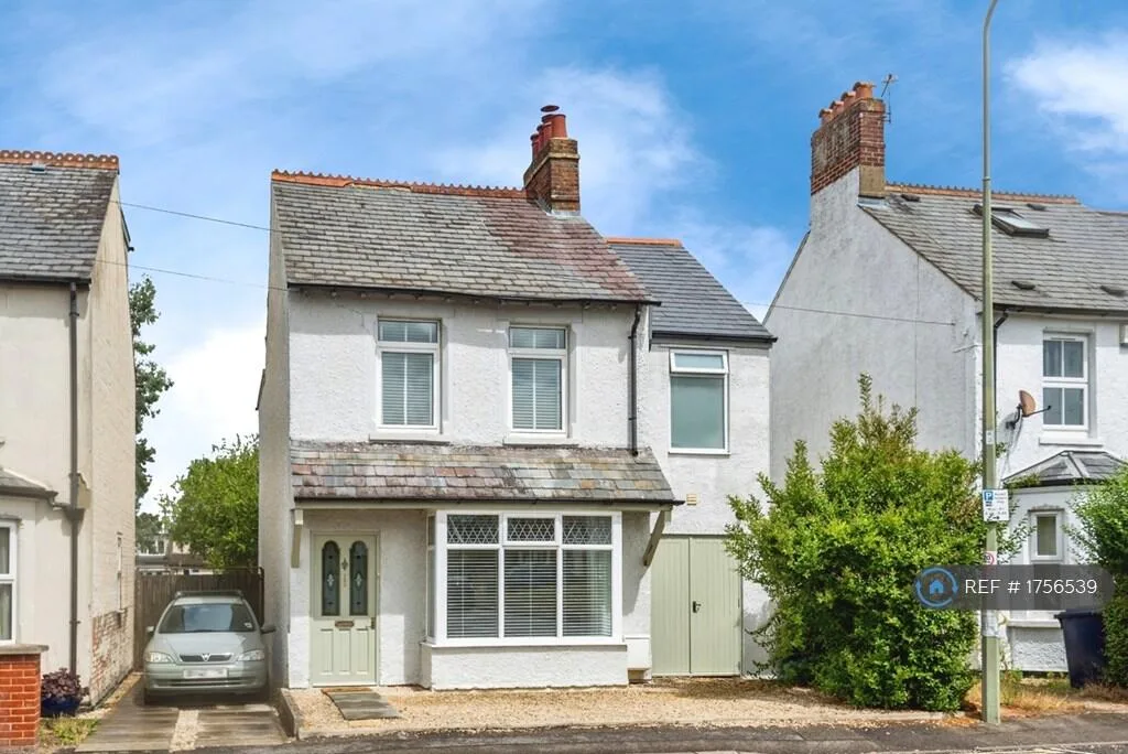 4 bedroom detached house for rent