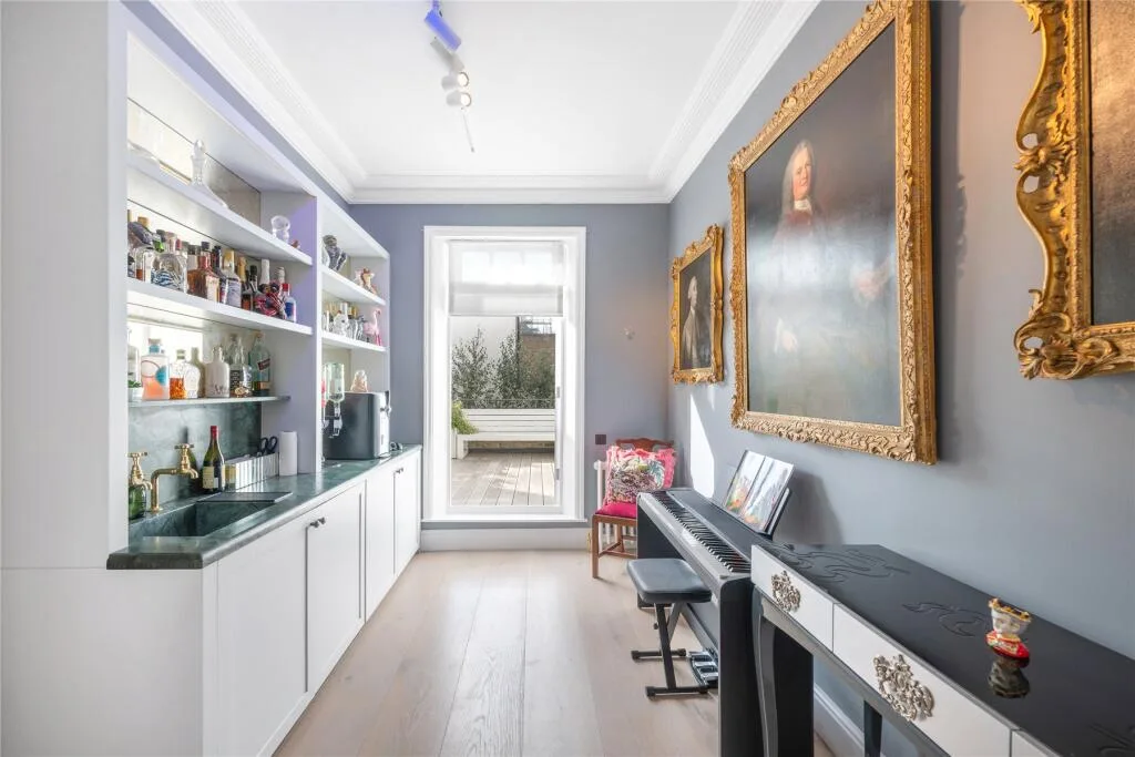 5 bedroom house for rent