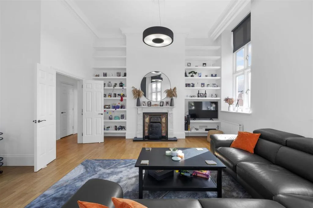 3 bedroom apartment for rent