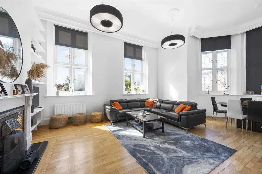 3 bedroom apartment for rent