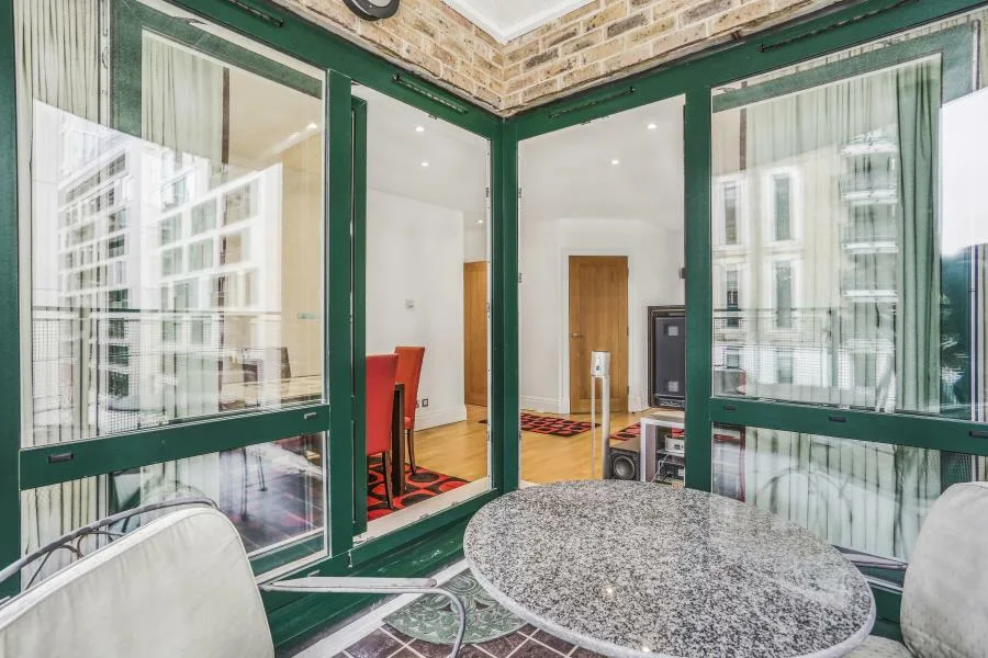 2 bedroom flat for rent