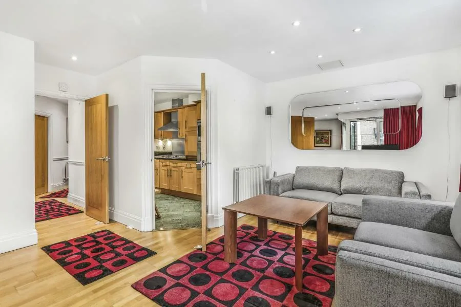 2 bedroom flat for rent