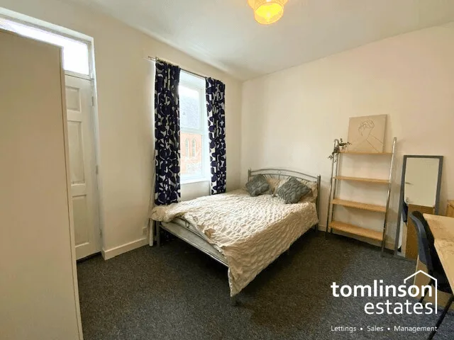 4 bedroom terraced house for rent