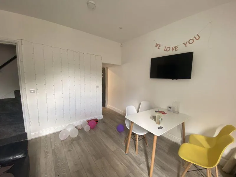 2 bedroom terraced house for rent