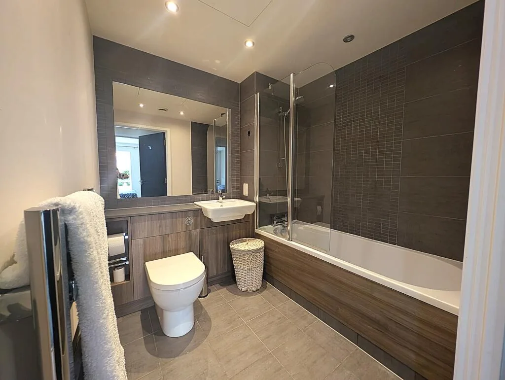2 bedroom flat for rent
