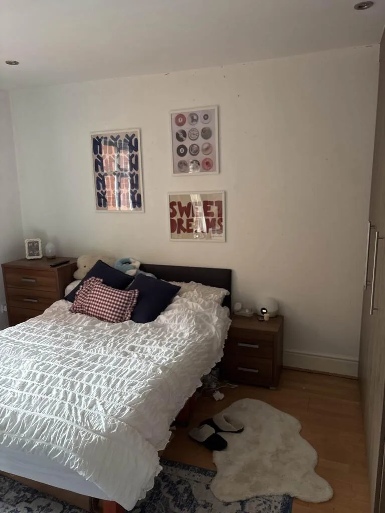 5 bedroom semi-detached house for rent