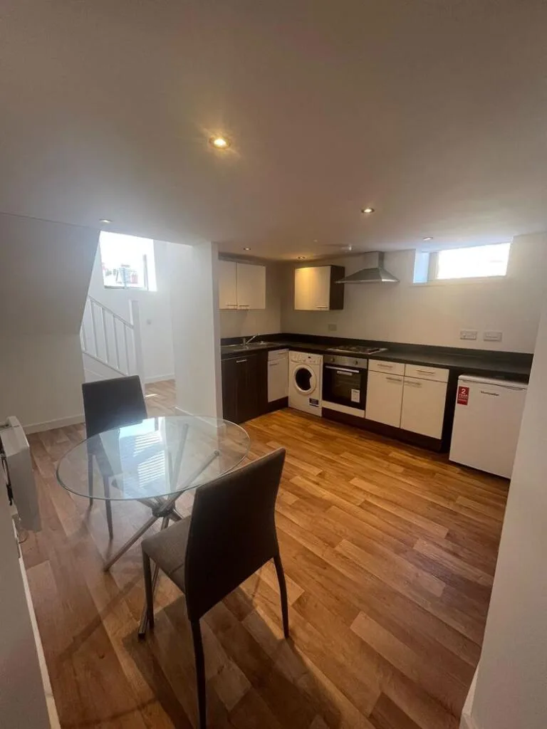 Studio flat for rent