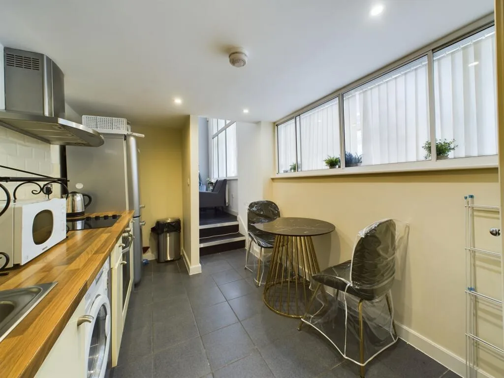 1 bedroom flat for rent