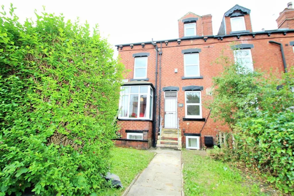 4 bedroom terraced house for rent