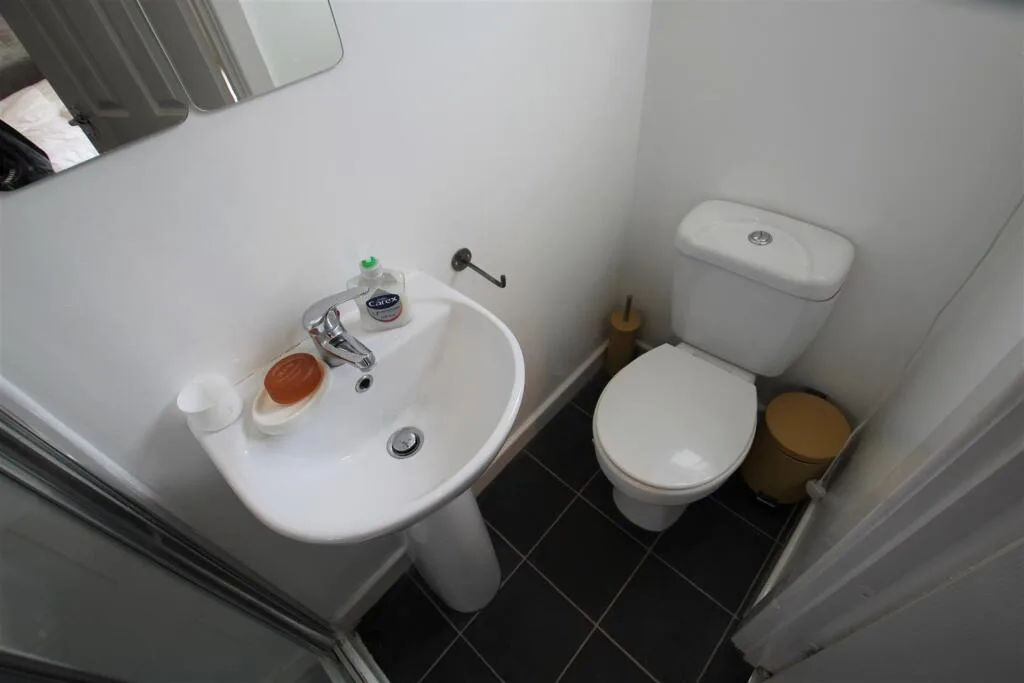 4 bedroom terraced house for rent