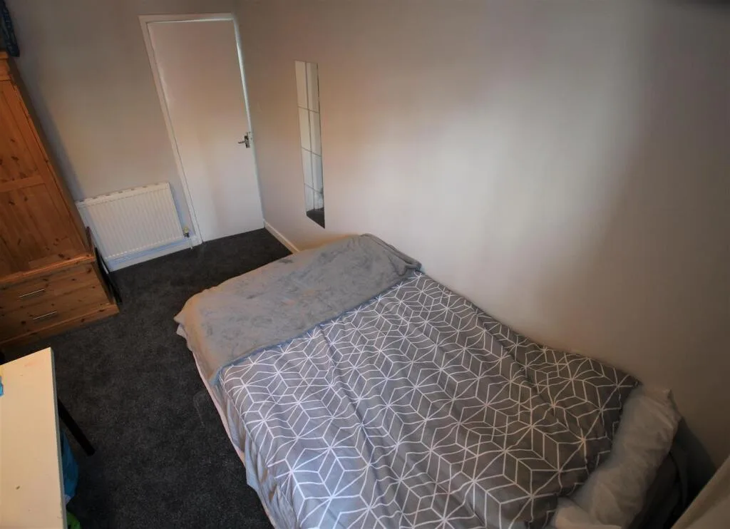 4 bedroom terraced house for rent