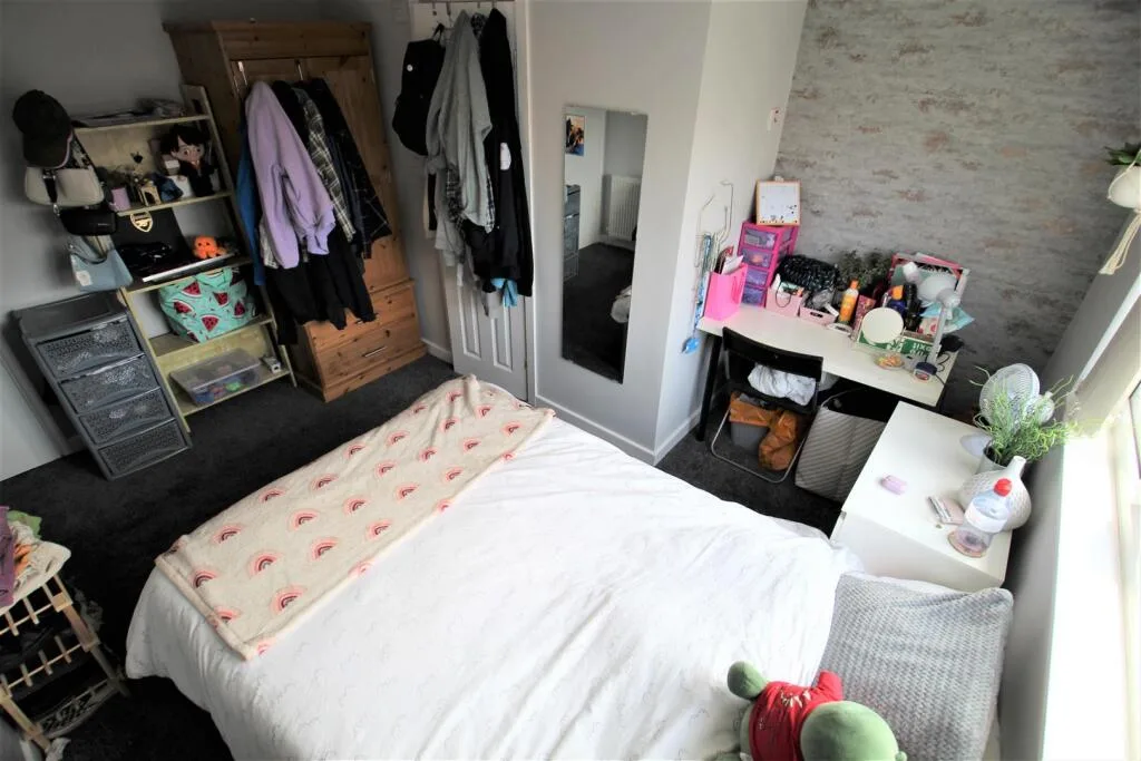 4 bedroom terraced house for rent