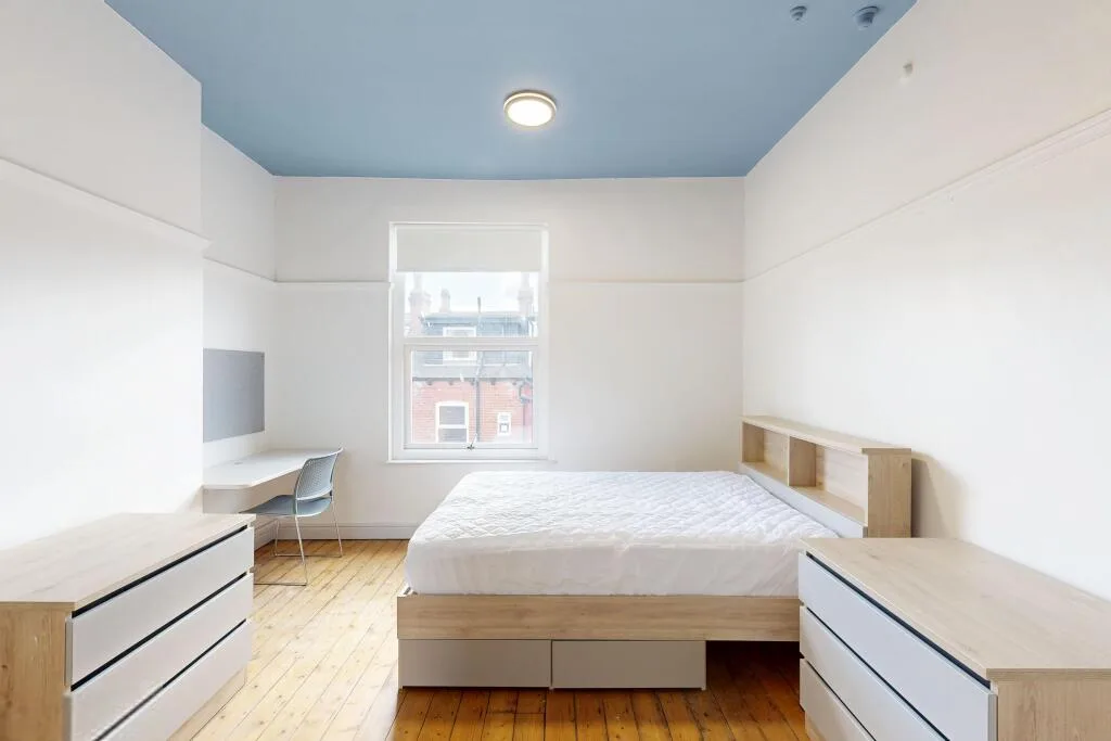 7 bedroom terraced house for rent