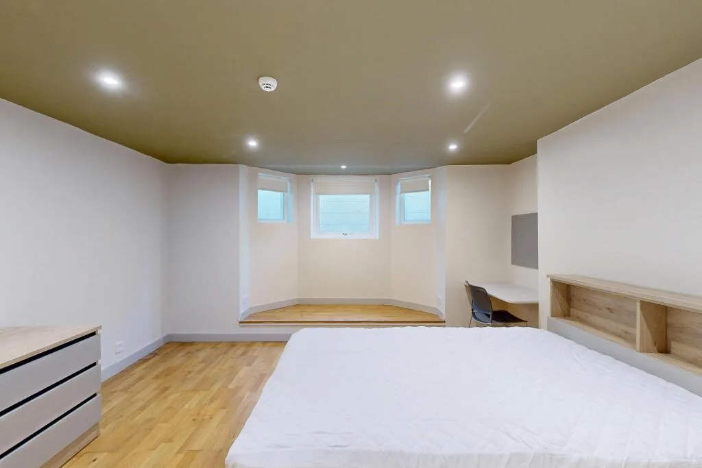 7 bedroom terraced house for rent