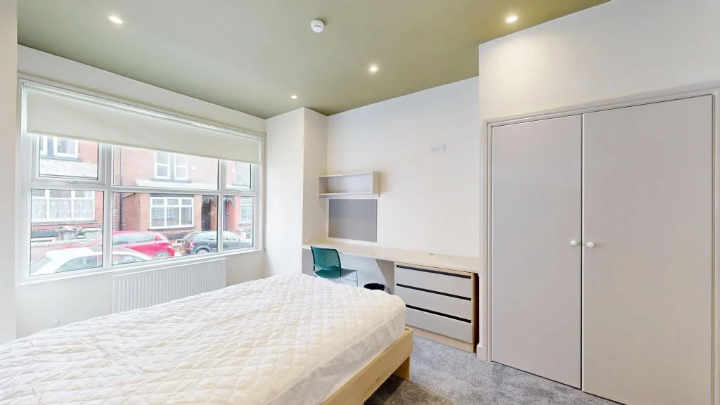 7 bedroom terraced house for rent