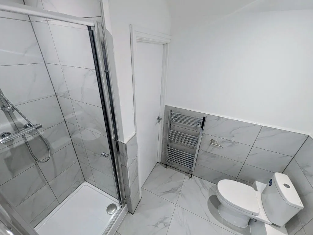 7 bedroom terraced house for rent