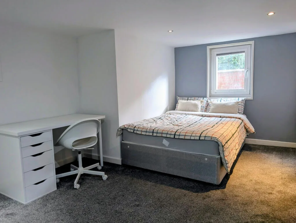 7 bedroom terraced house for rent