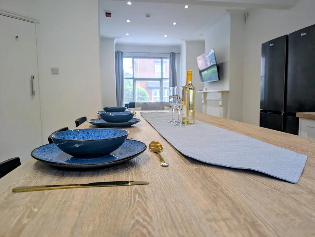 7 bedroom terraced house for rent