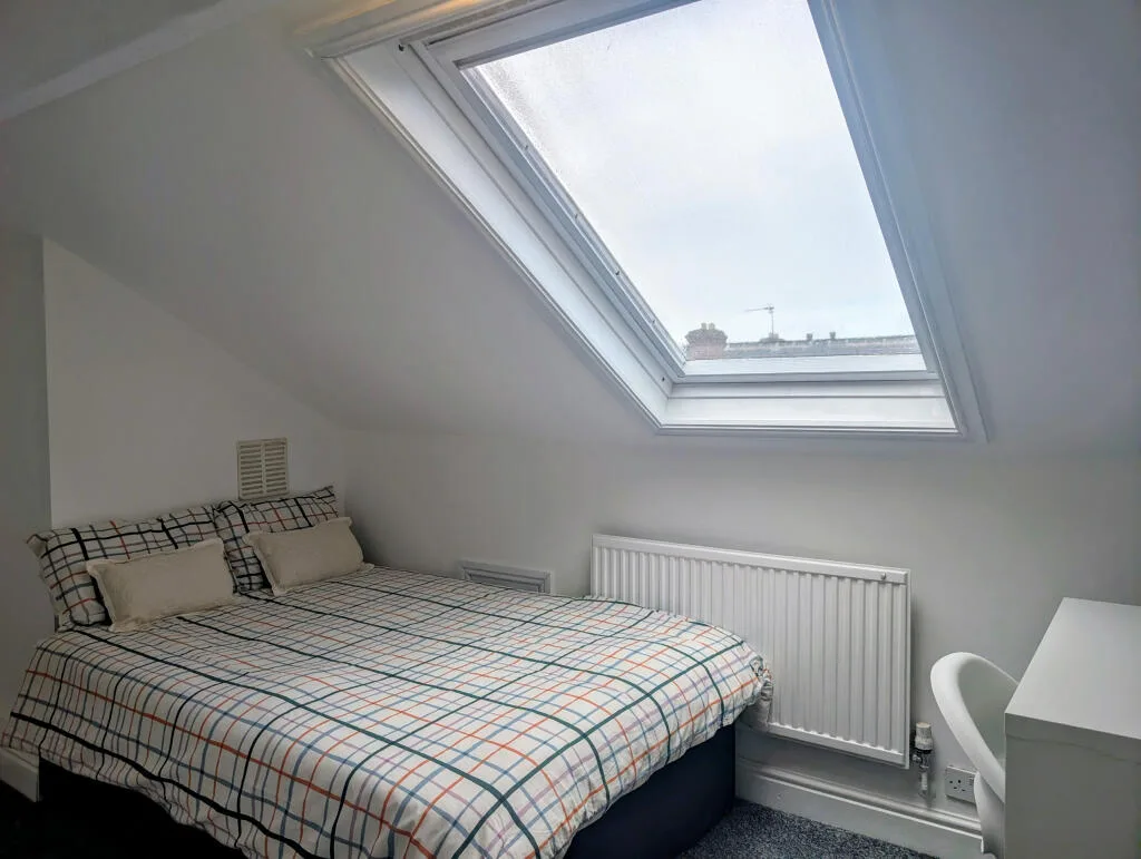 7 bedroom terraced house for rent