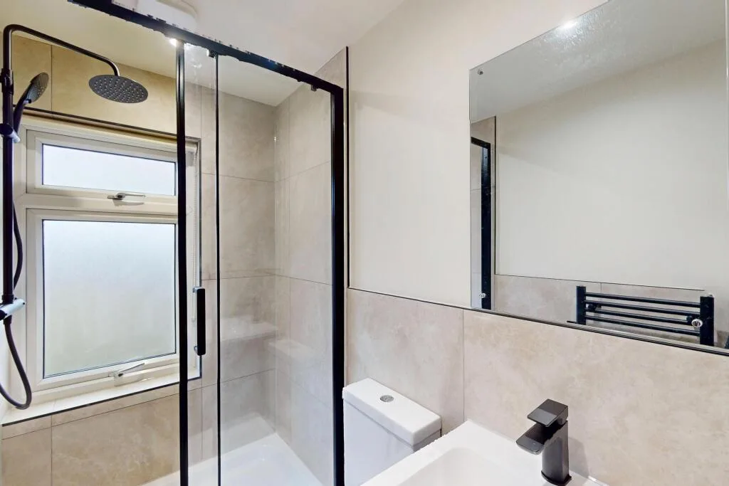7 bedroom terraced house for rent