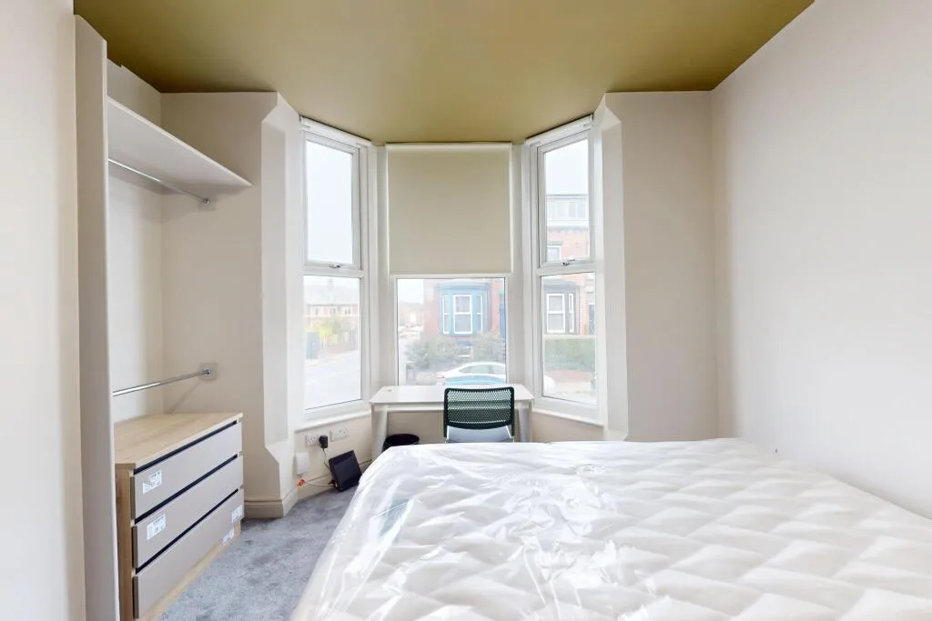 7 bedroom terraced house for rent