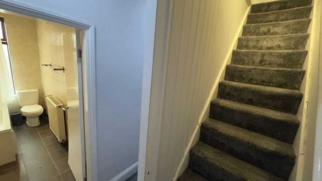 5 bedroom terraced house for rent