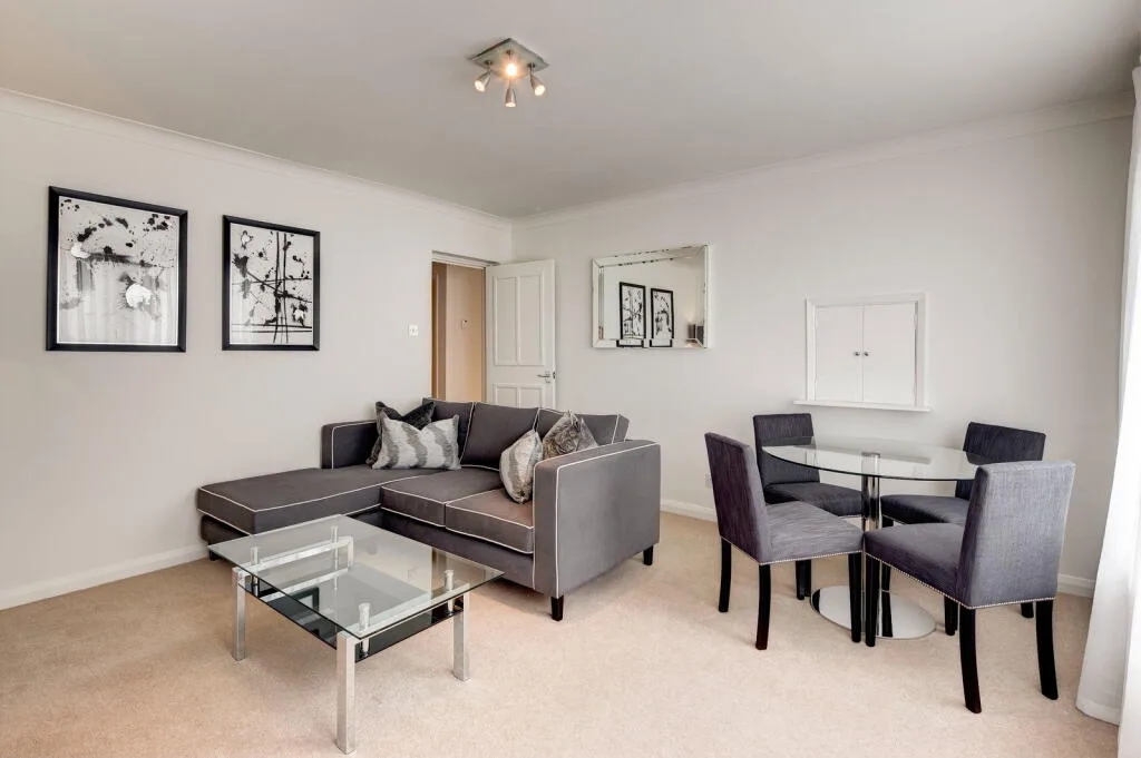 2 bedroom apartment for rent
