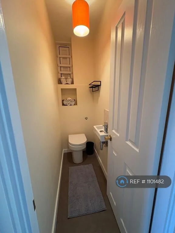 4 bedroom maisonette for rent
