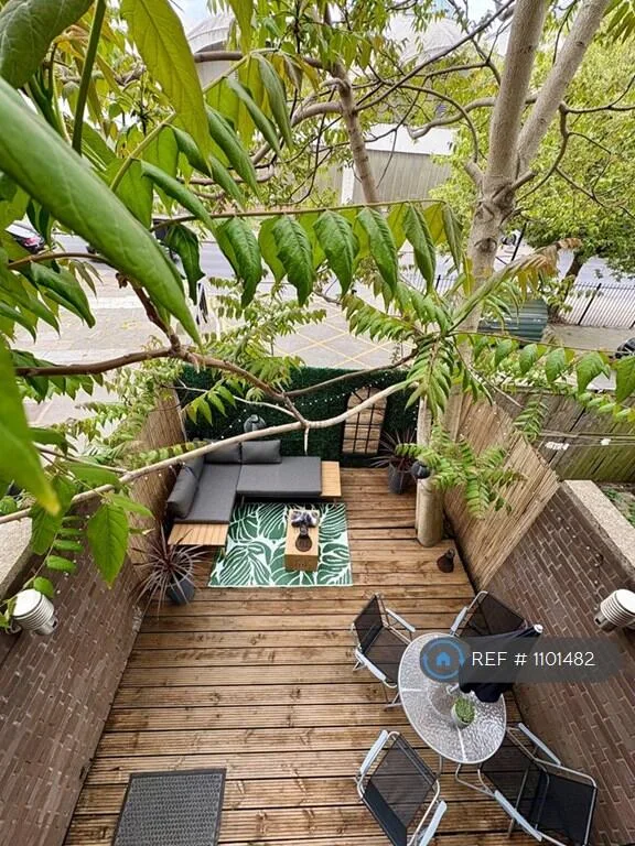 4 bedroom maisonette for rent