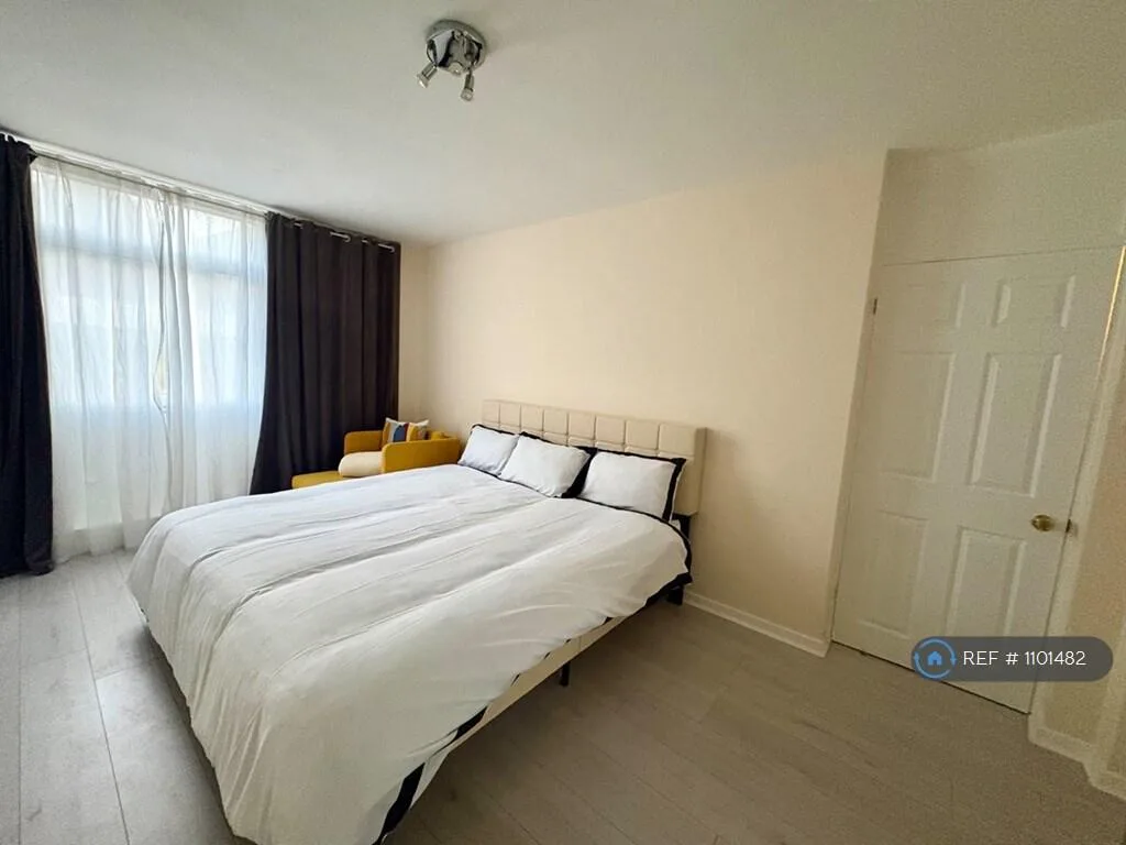 4 bedroom maisonette for rent