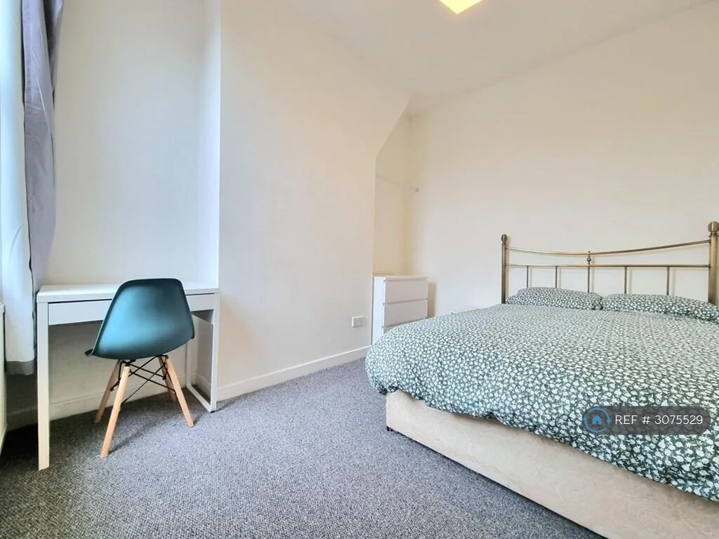 4 bedroom terraced house for rent