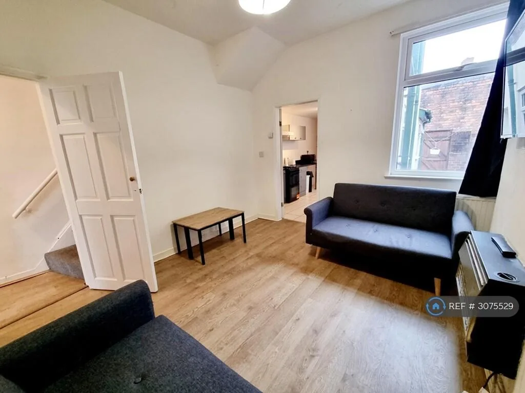4 bedroom terraced house for rent