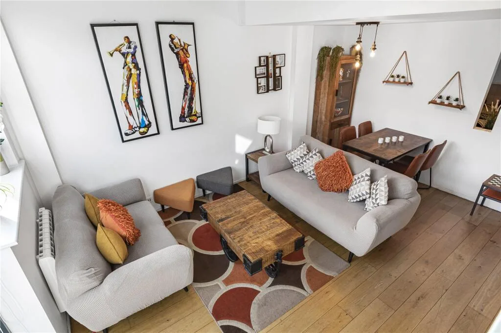 2 bedroom apartment for rent