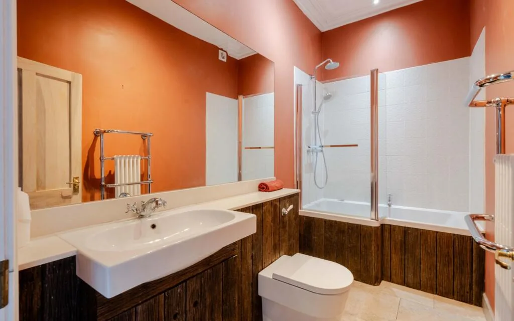 2 bedroom apartment for rent