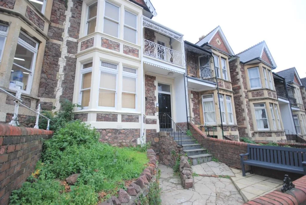 10 bedroom house for rent