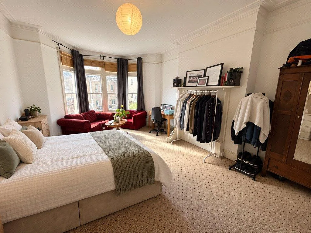 10 bedroom house for rent