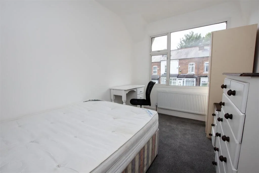 4 bedroom house for rent