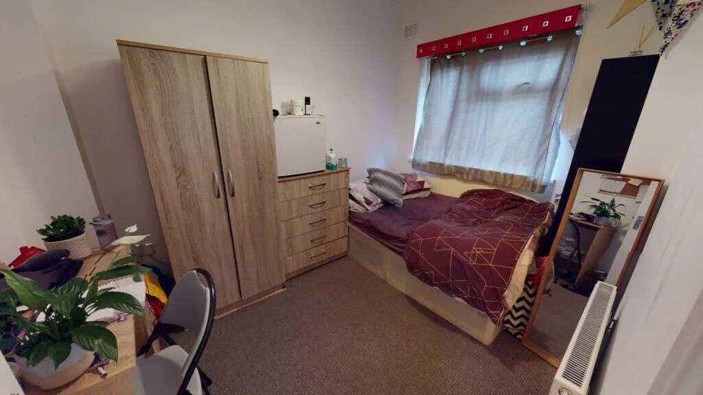 5 bedroom house for rent