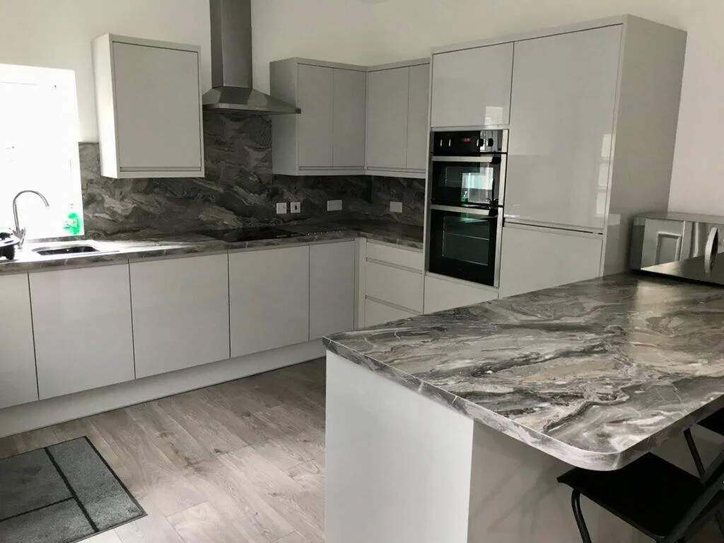 5 bedroom terraced house for rent