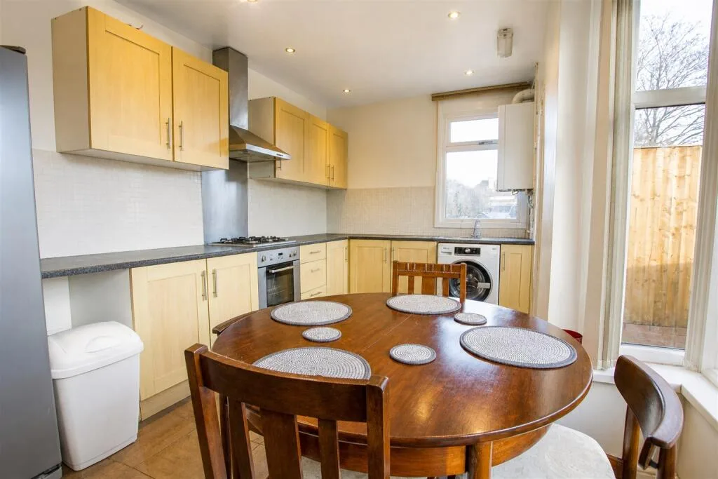 4 bedroom house for rent