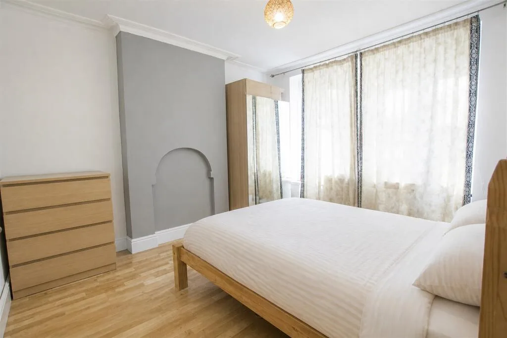 4 bedroom house for rent