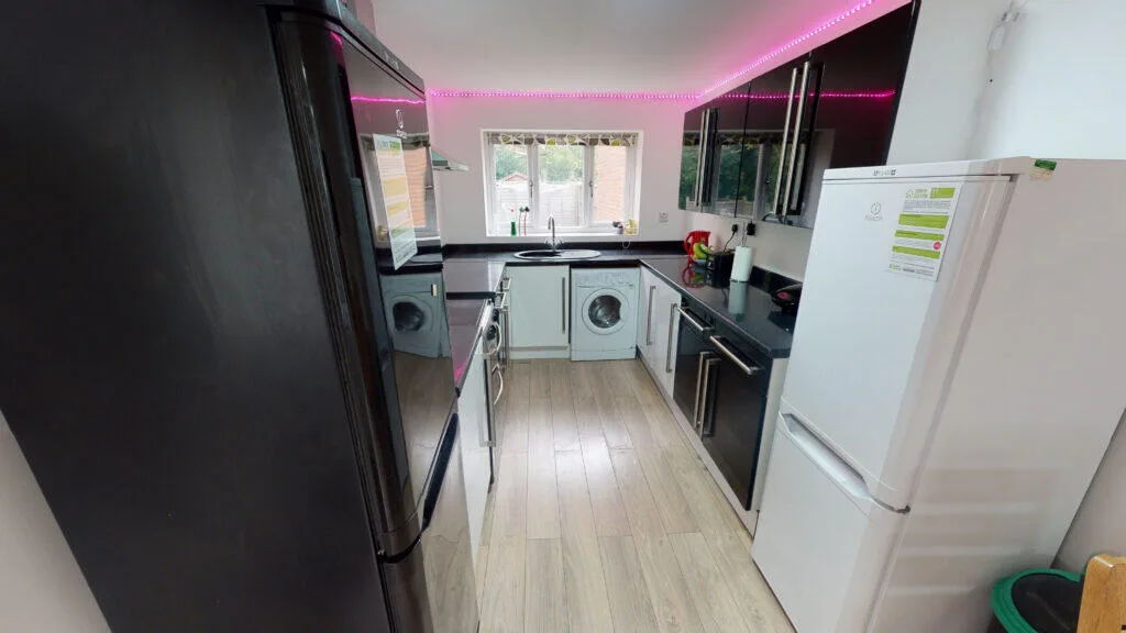 5 bedroom house for rent